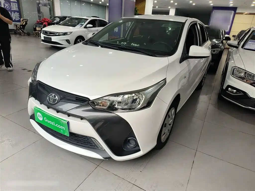 Toyota Yaris L 2017