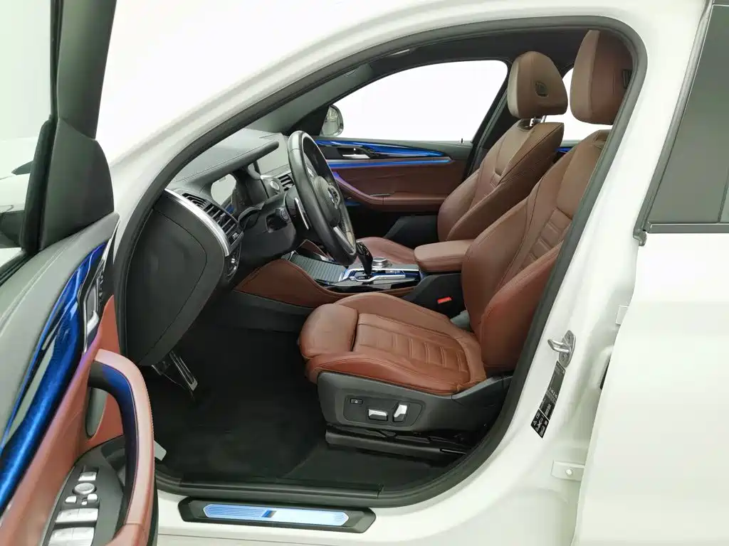 BMW X4 — миниатюра 10