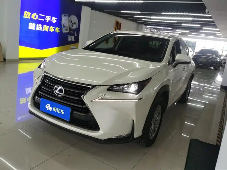 Lexus NX 2016