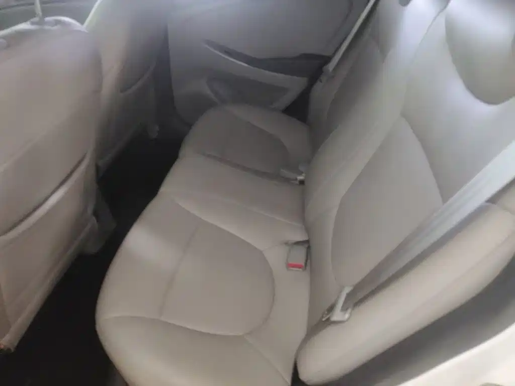 Hyundai Verna — миниатюра 17