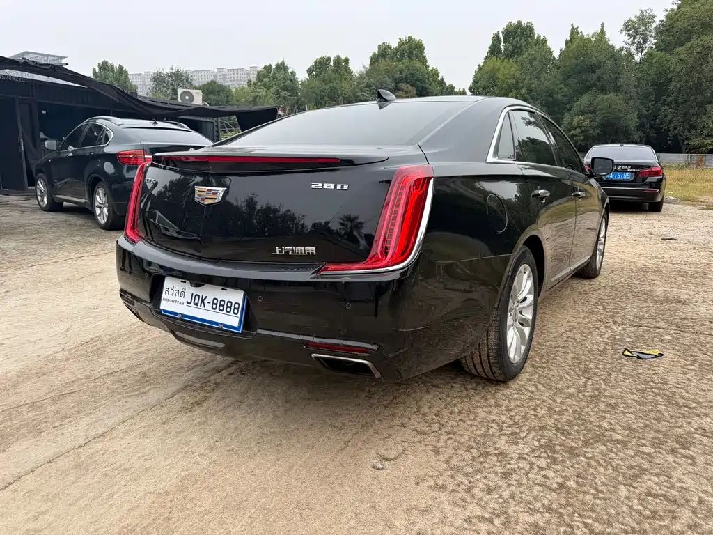 Cadillac XTS — миниатюра 9