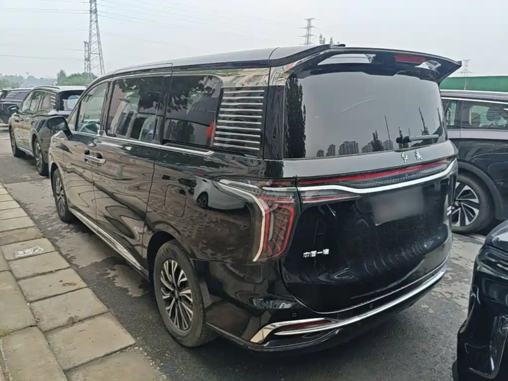 Hongqi Hongqi HQ9 PHEV — миниатюра 5