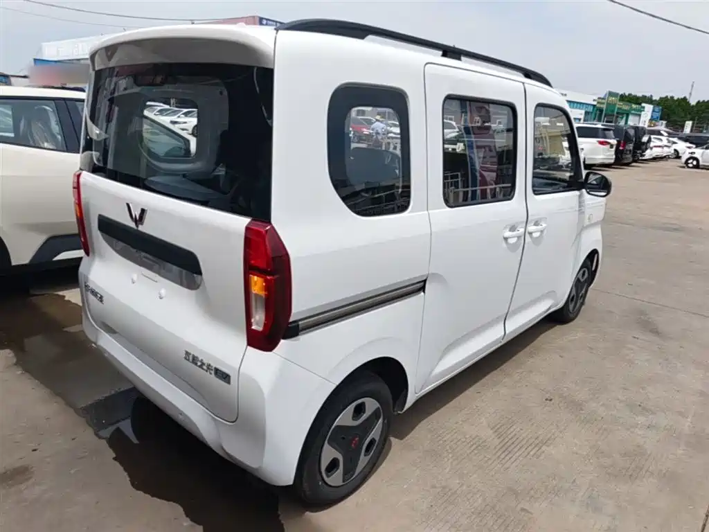 Wuling Sunshine EV 2025 305km