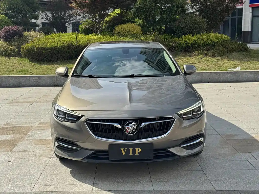 Buick Regal 2018