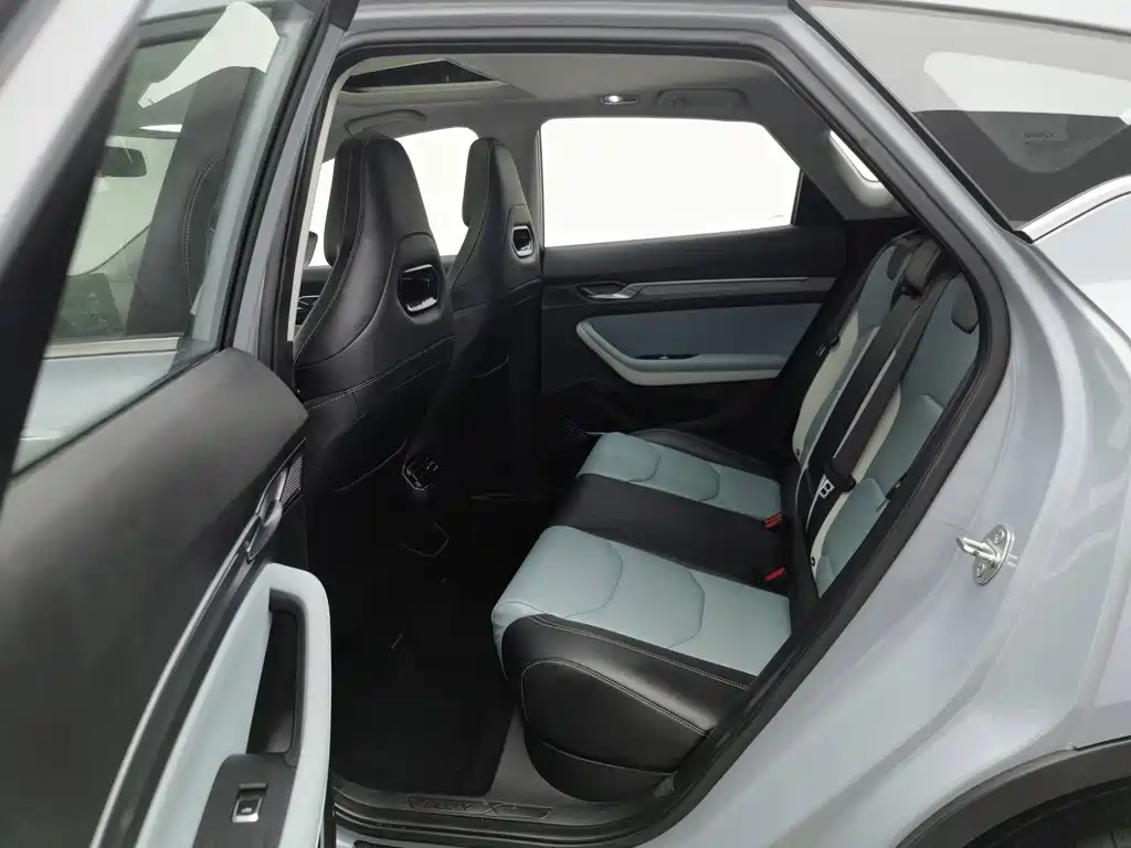 Geely Emgrand S — миниатюра 15