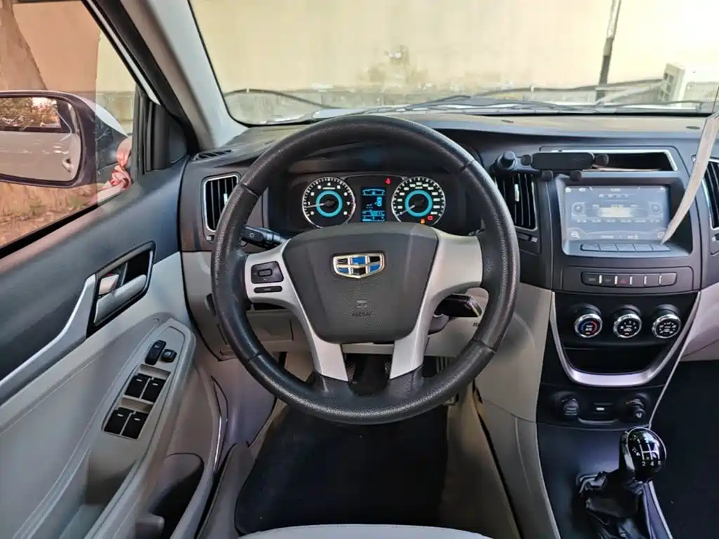 Geely Vision — миниатюра 11