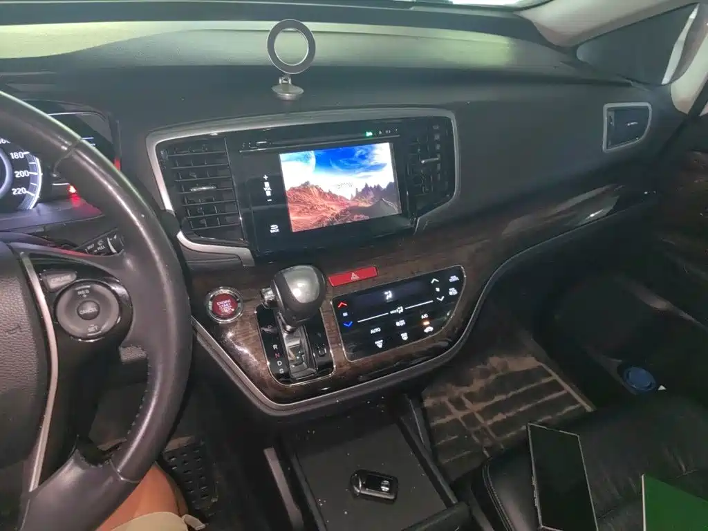 Honda Odyssey — миниатюра 9