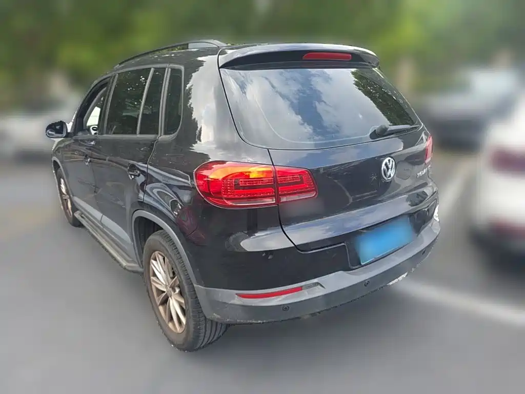 Volkswagen Tiguan — миниатюра 7