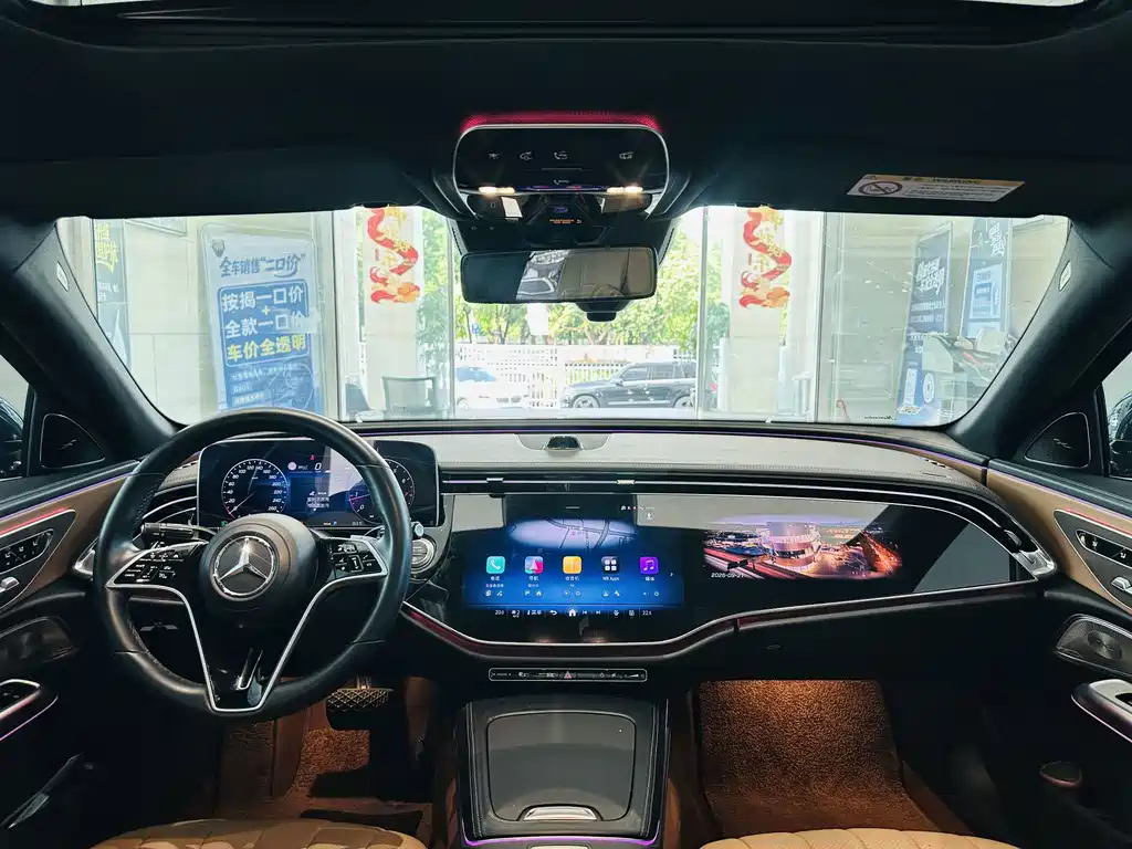 Mercedes-Benz E-Class — миниатюра 4