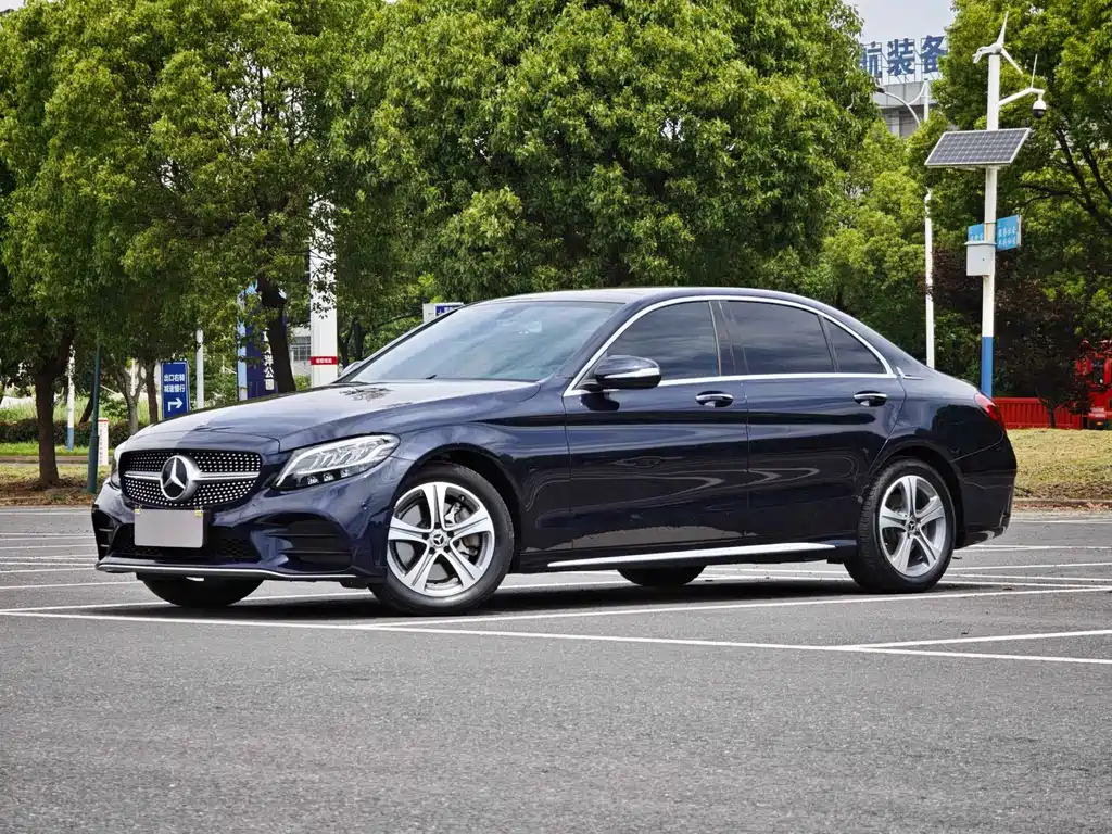 Mercedes-Benz C-Class 2019