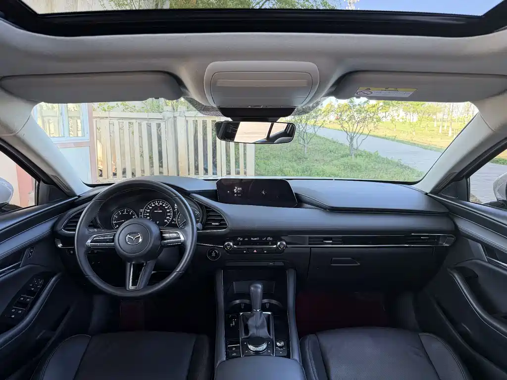 Mazda 3 Axela — миниатюра 4