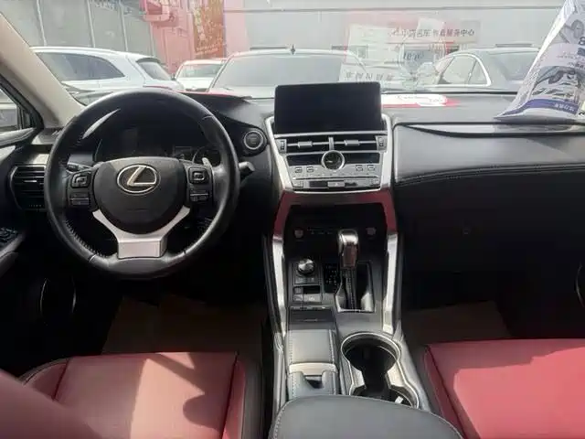 Lexus NX — миниатюра 7