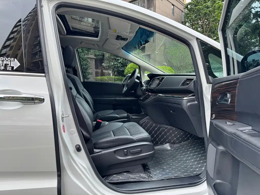 Honda Odyssey — миниатюра 14