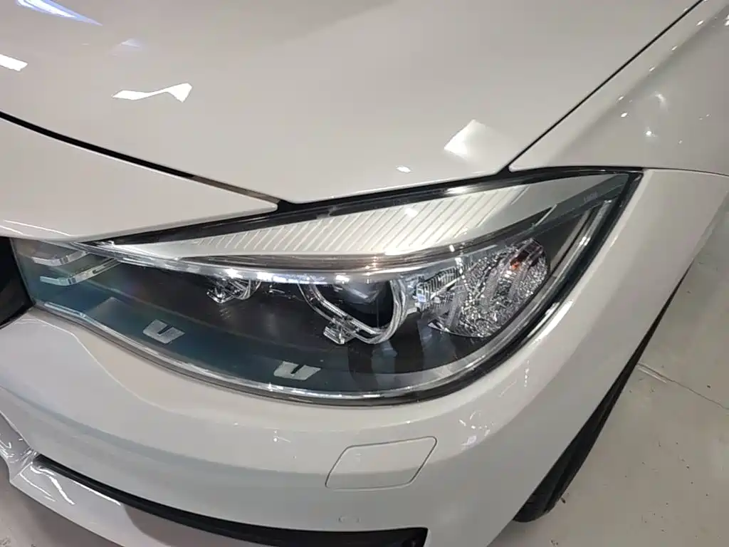 BMW 3 Series GT — миниатюра 24