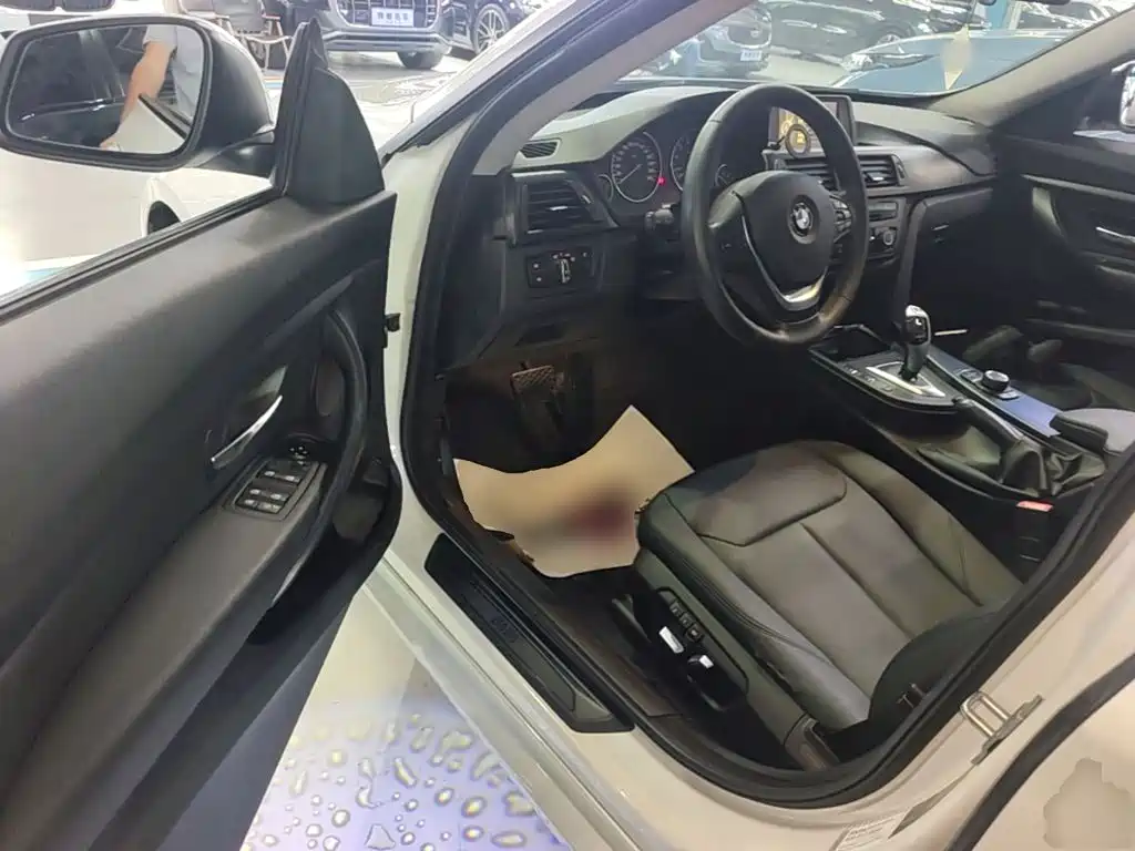 BMW 3 Series GT — миниатюра 16