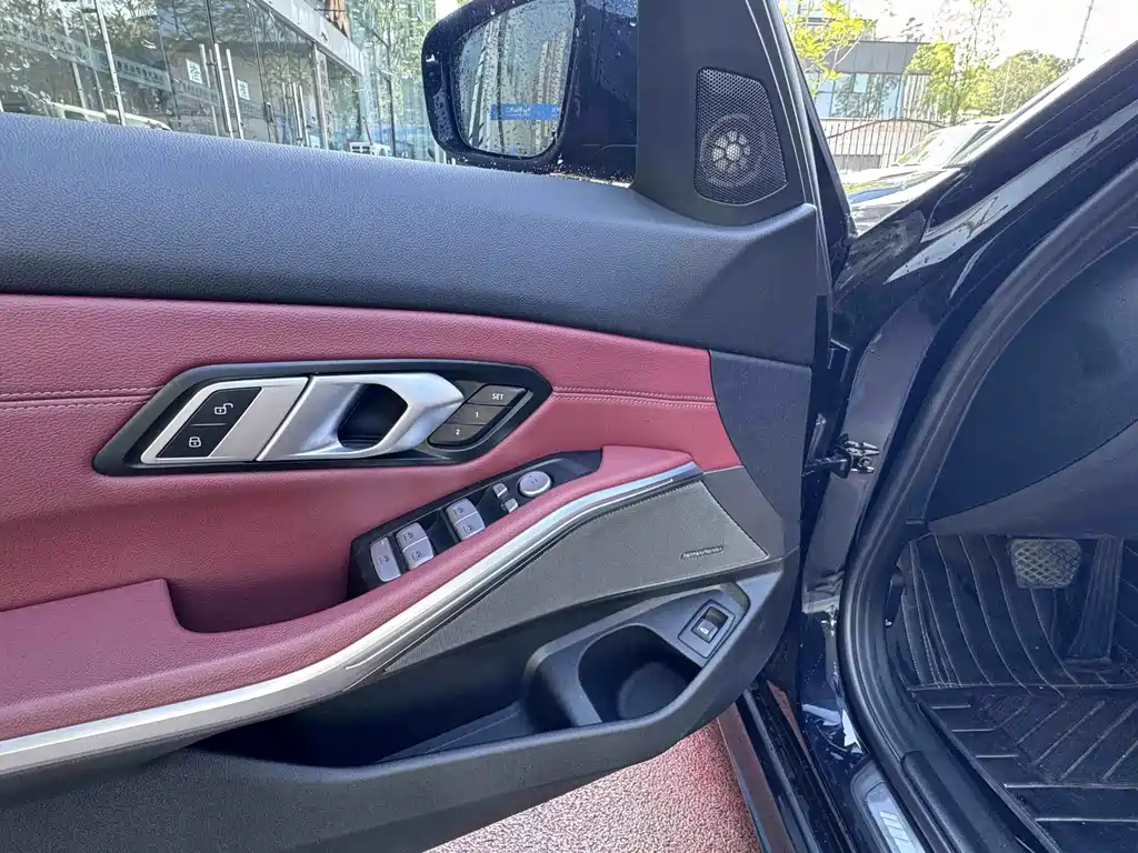 BMW 3 Series — миниатюра 15