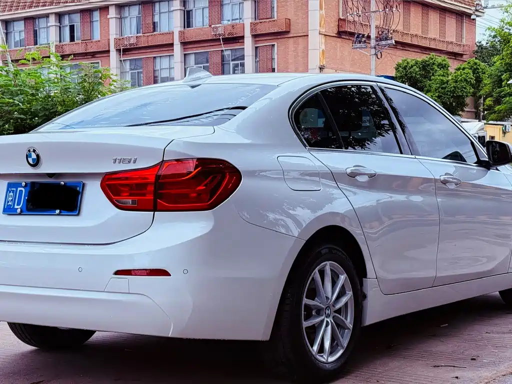 BMW 1 Series — миниатюра 4