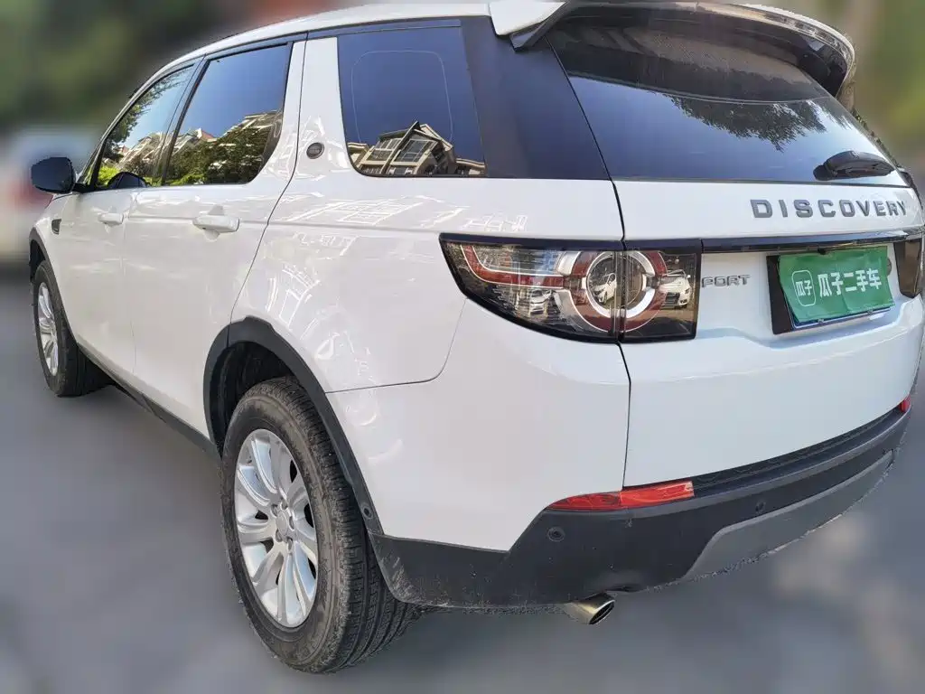 Land Rover Discovery Sport — миниатюра 4