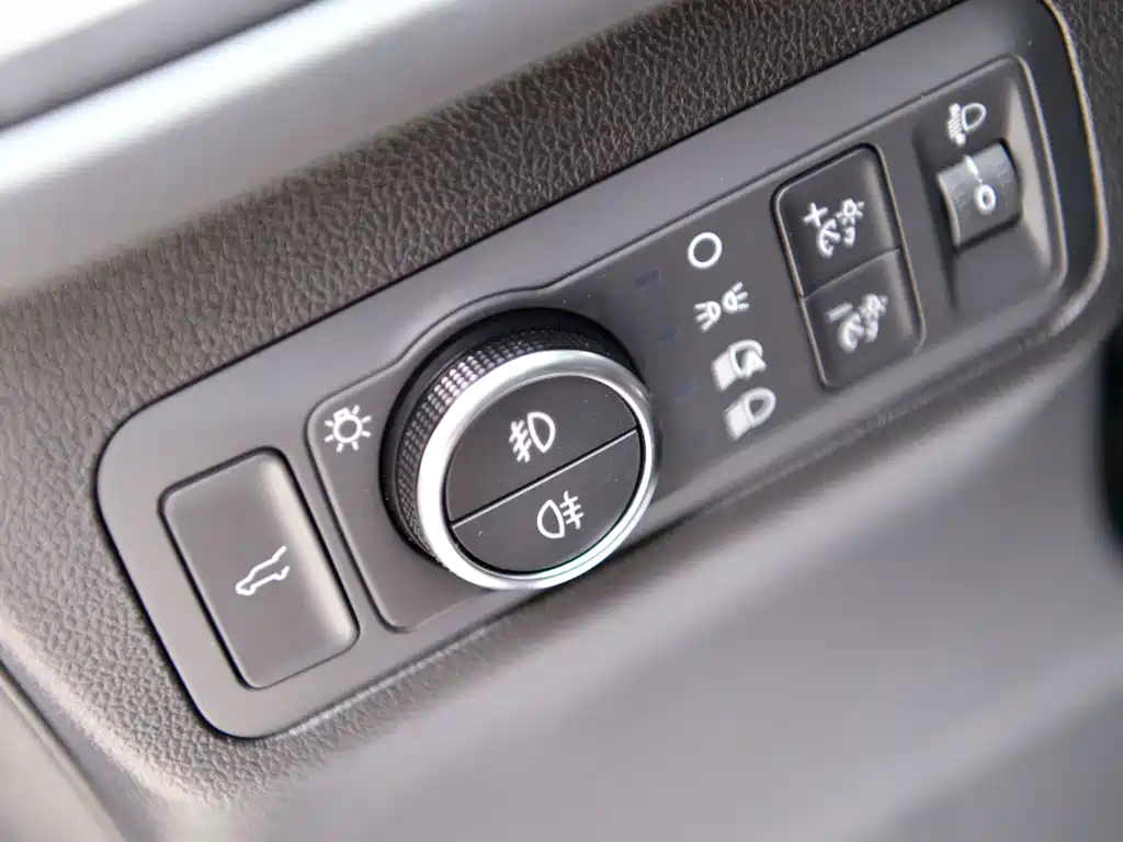 Ford Escape — миниатюра 26