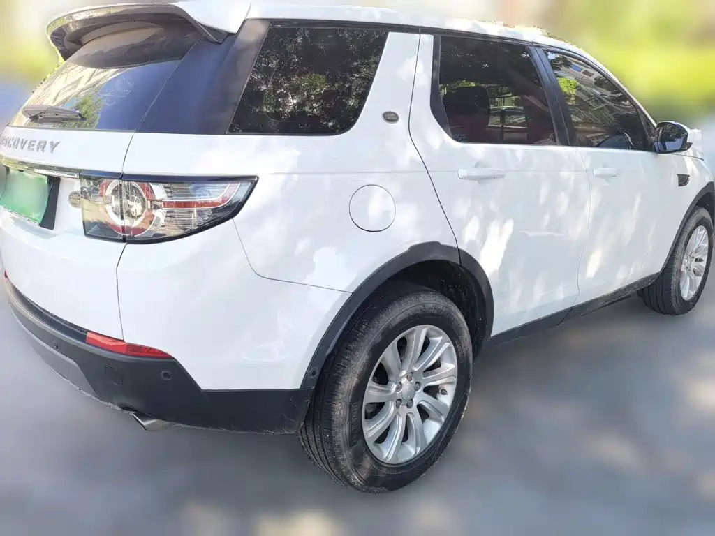 Land Rover Discovery Sport — миниатюра 6