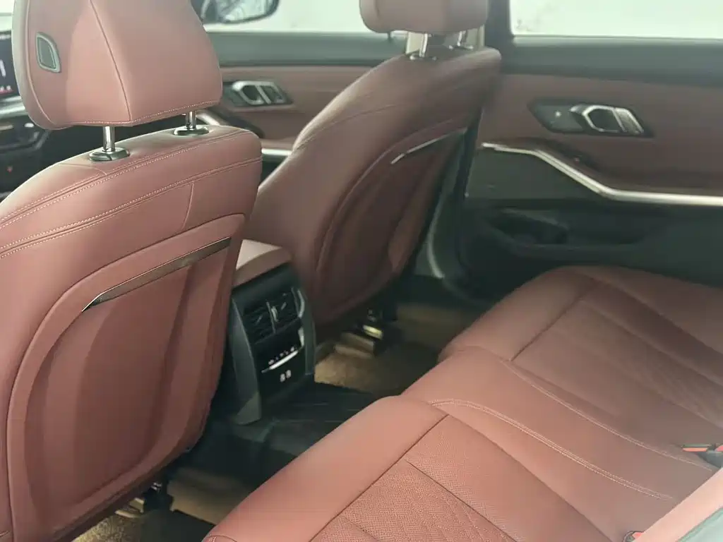 BMW 3 Series — миниатюра 5