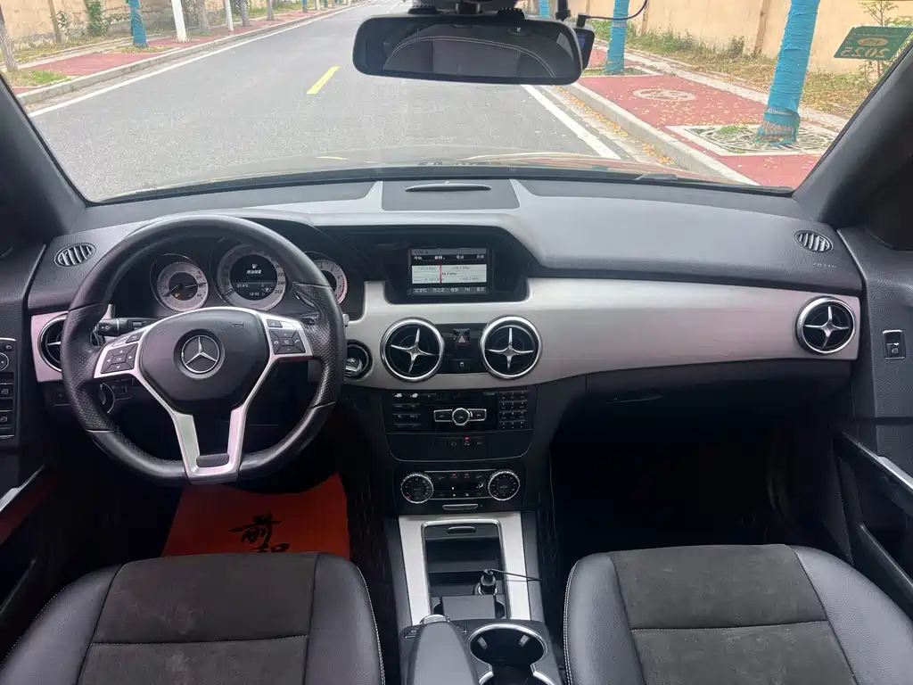 Mercedes-Benz GLK-Class — миниатюра 8