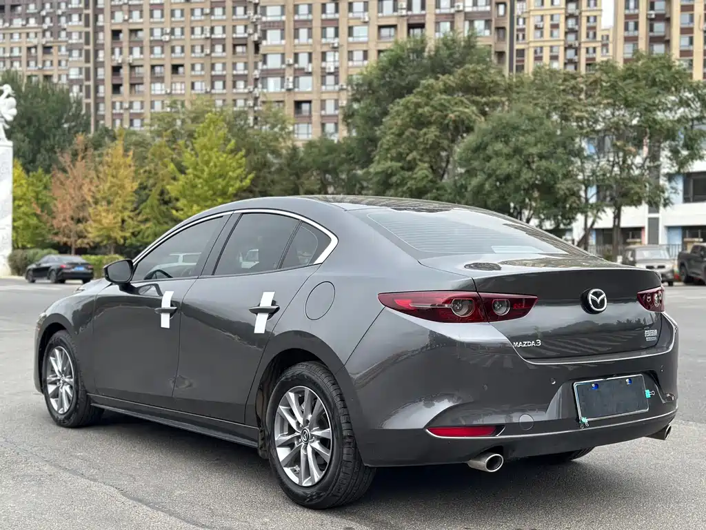 Mazda 3 Axela — миниатюра 6