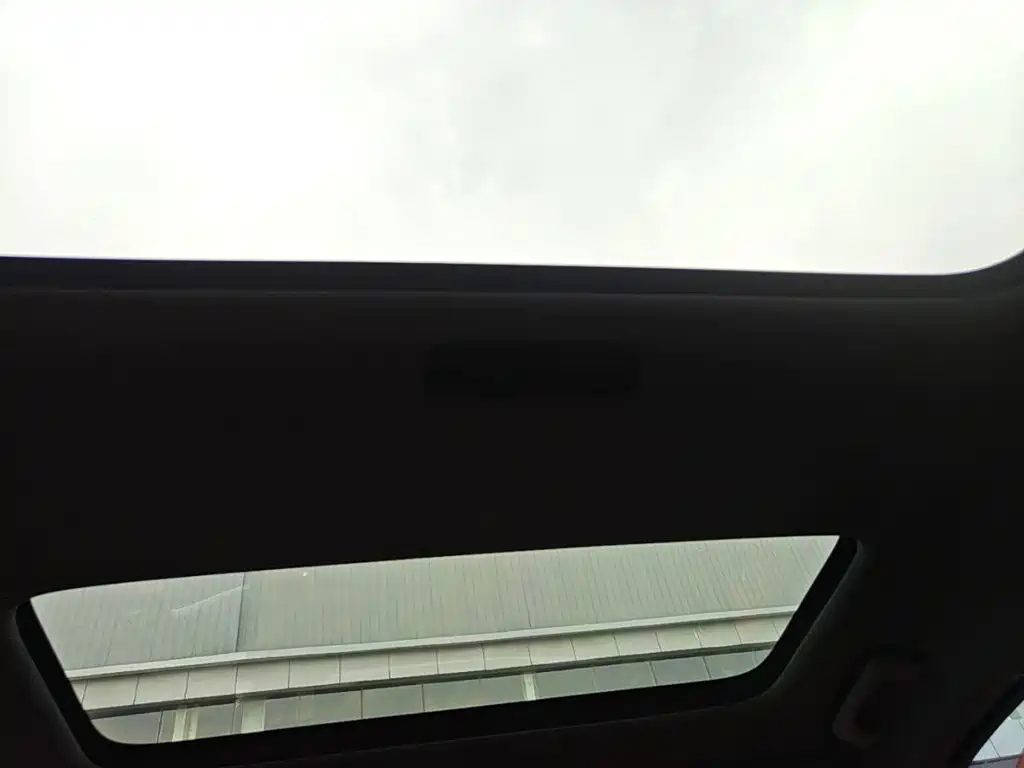 Li Auto Li L8 — миниатюра 18