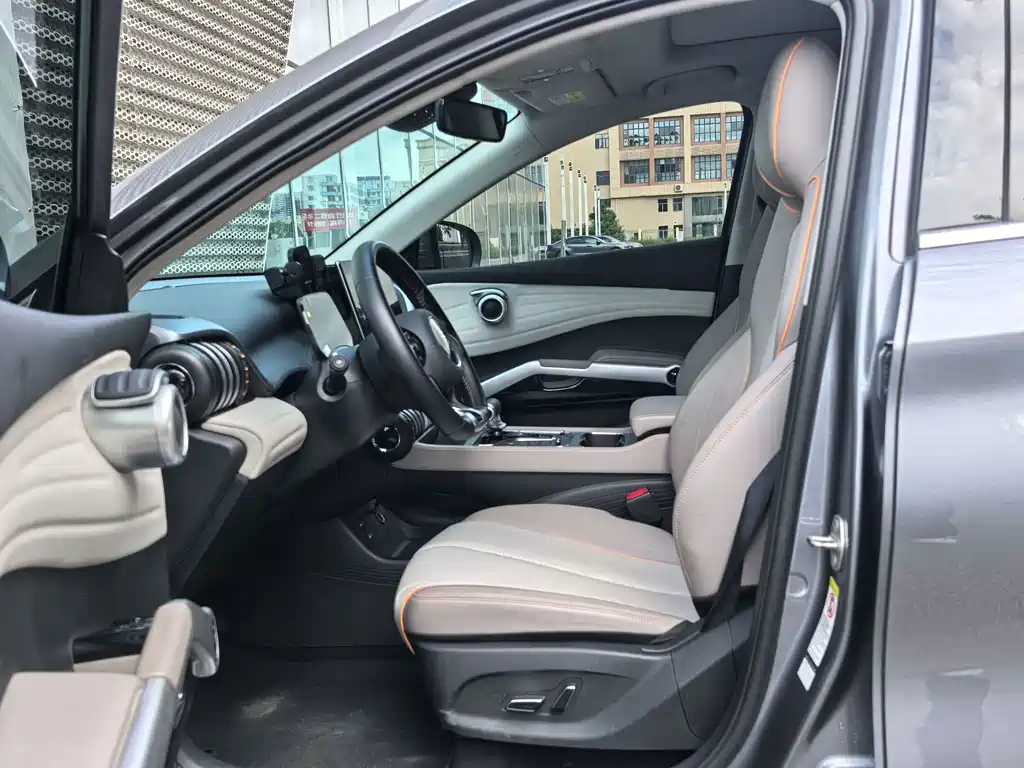 BYD Yuan Plus — миниатюра 13