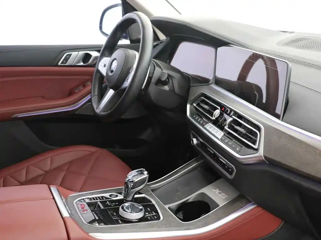BMW X5 — миниатюра 11