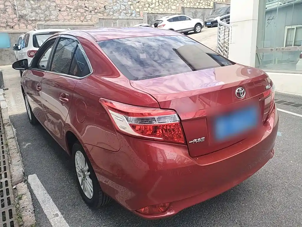Toyota Vios — миниатюра 5