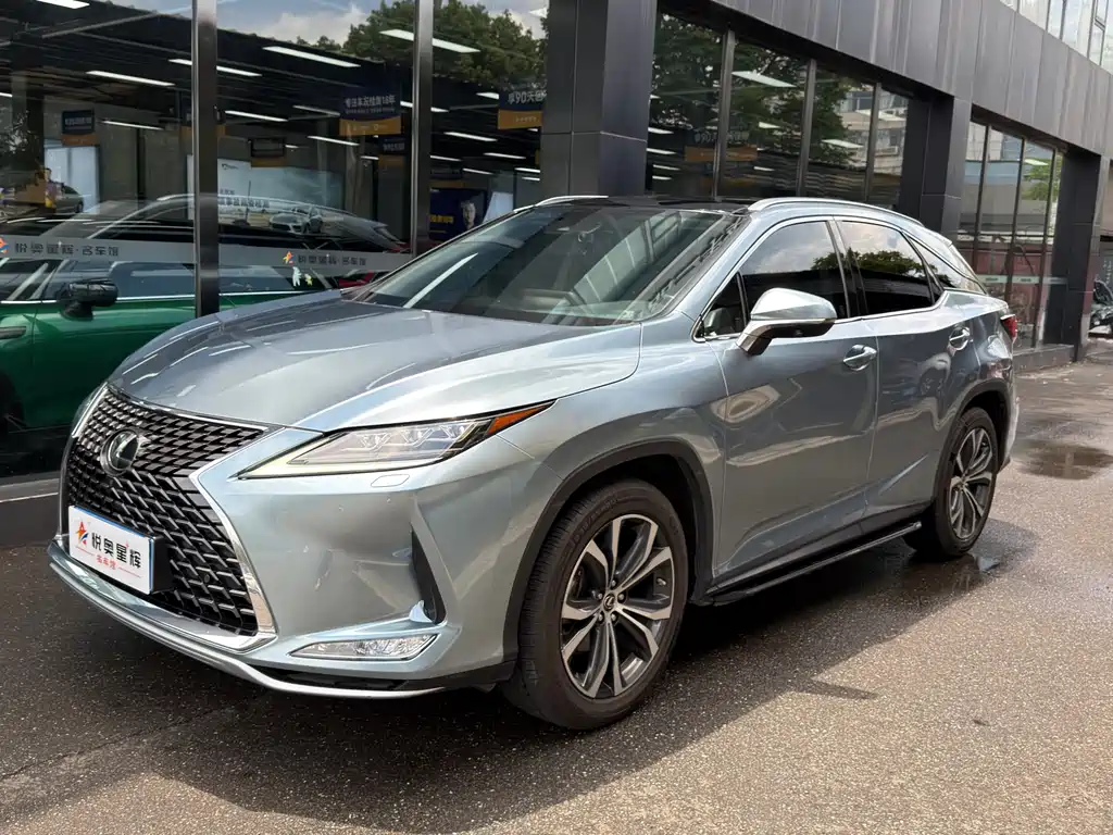 Lexus RX 2020