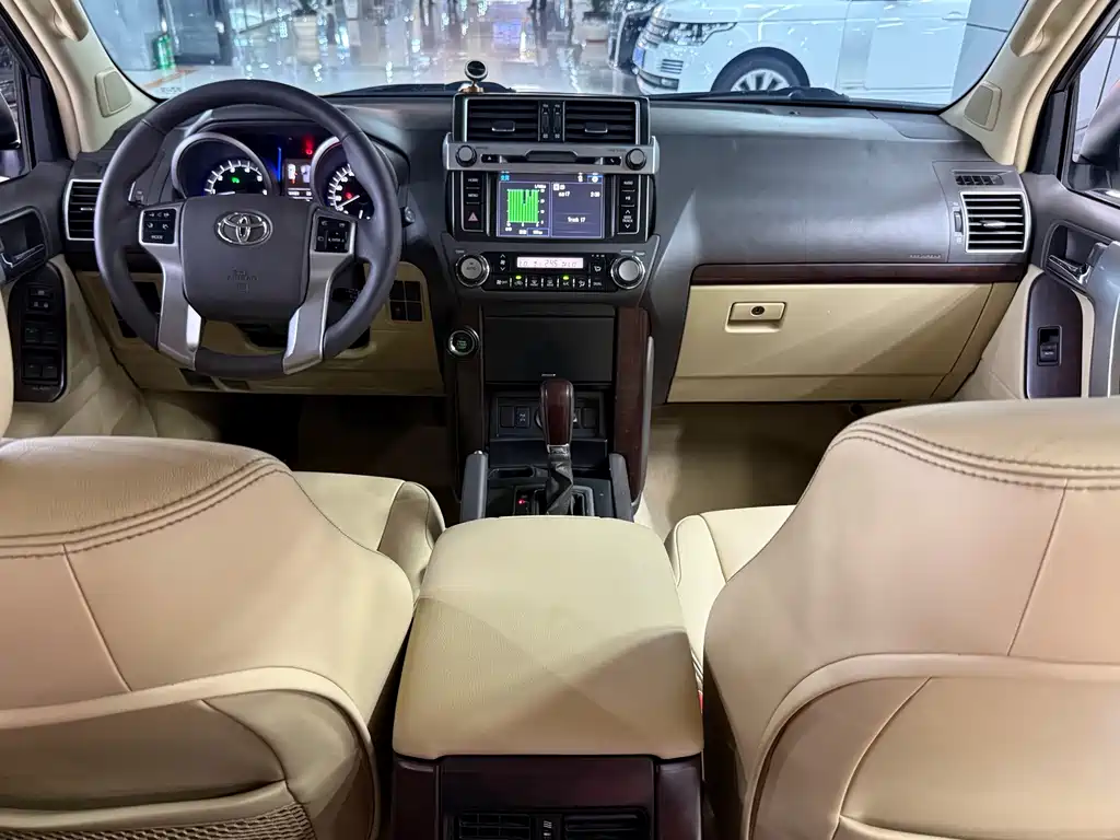 Toyota Prado — миниатюра 16