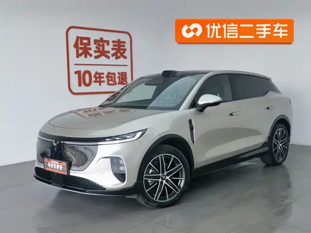 VOYAH LAN TU ZHIYIN 2025