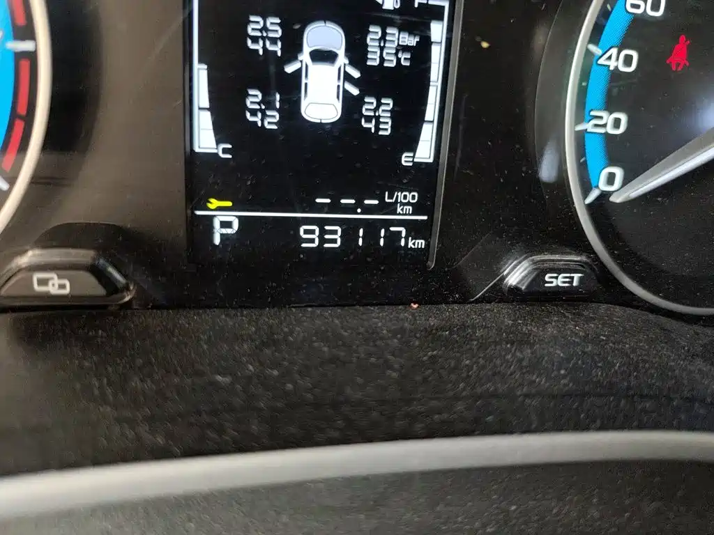 Geely Emgrand — миниатюра 5