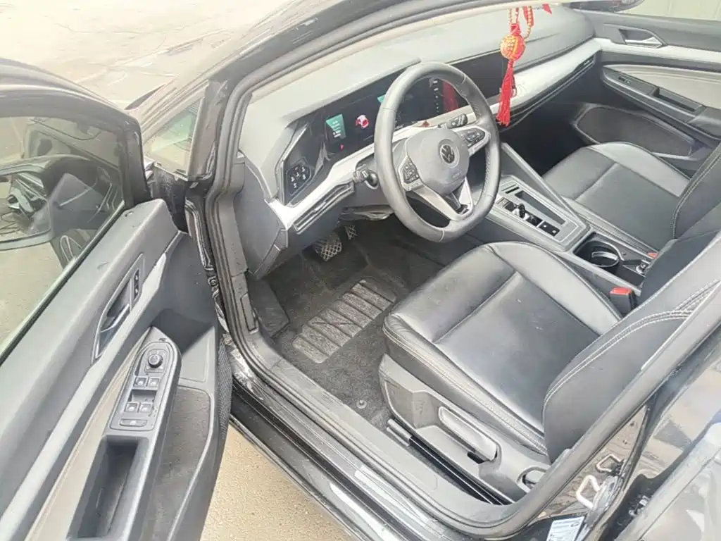 Volkswagen Golf — миниатюра 16