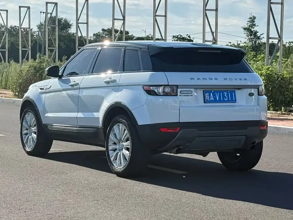 Land Rover Evoque — миниатюра 4