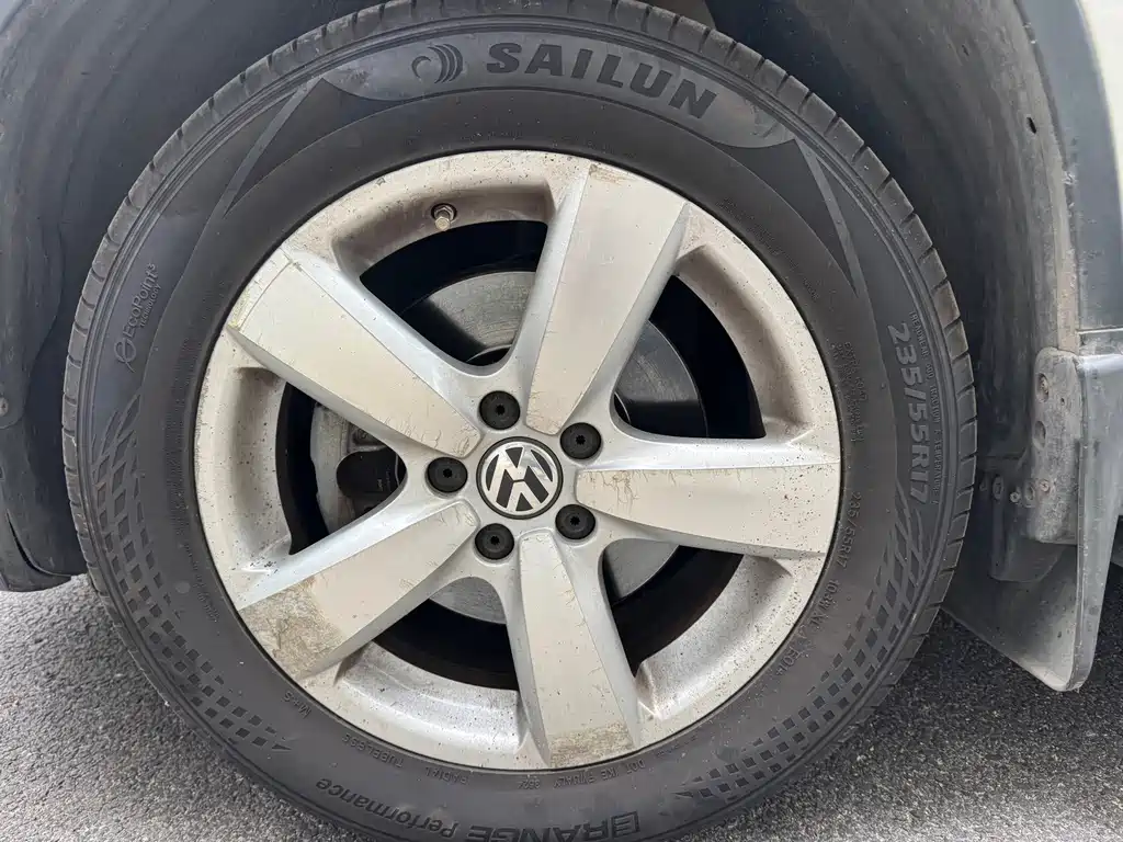 Volkswagen Tiguan — миниатюра 5