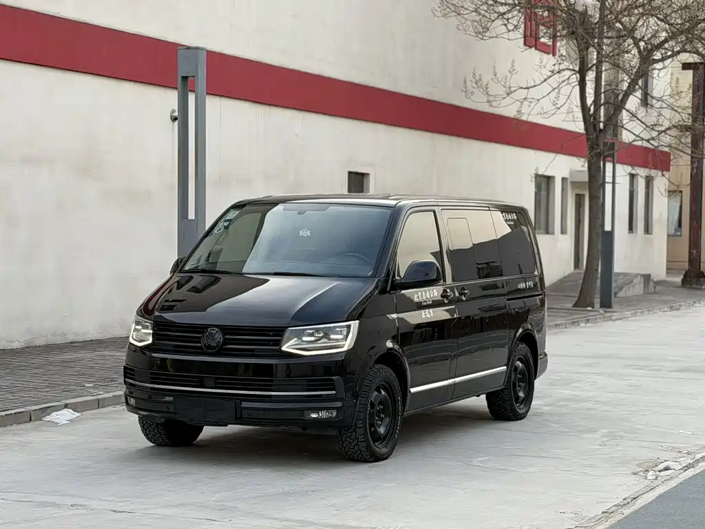 Купить Volkswagen Multivan