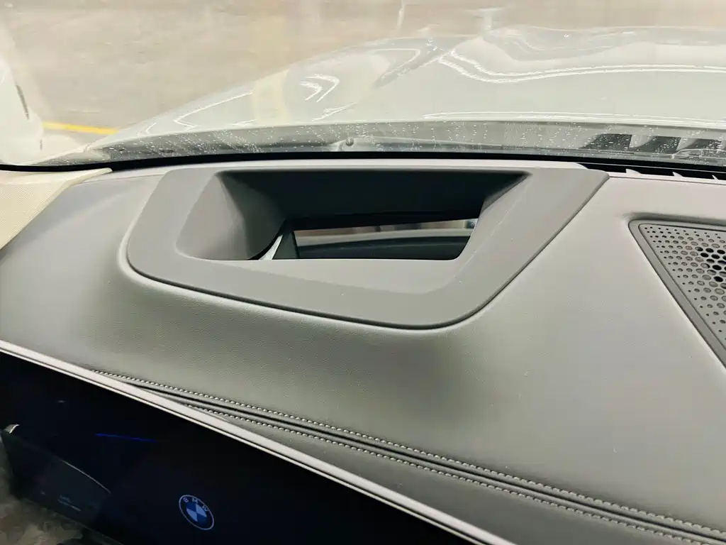 BMW X5 — миниатюра 21