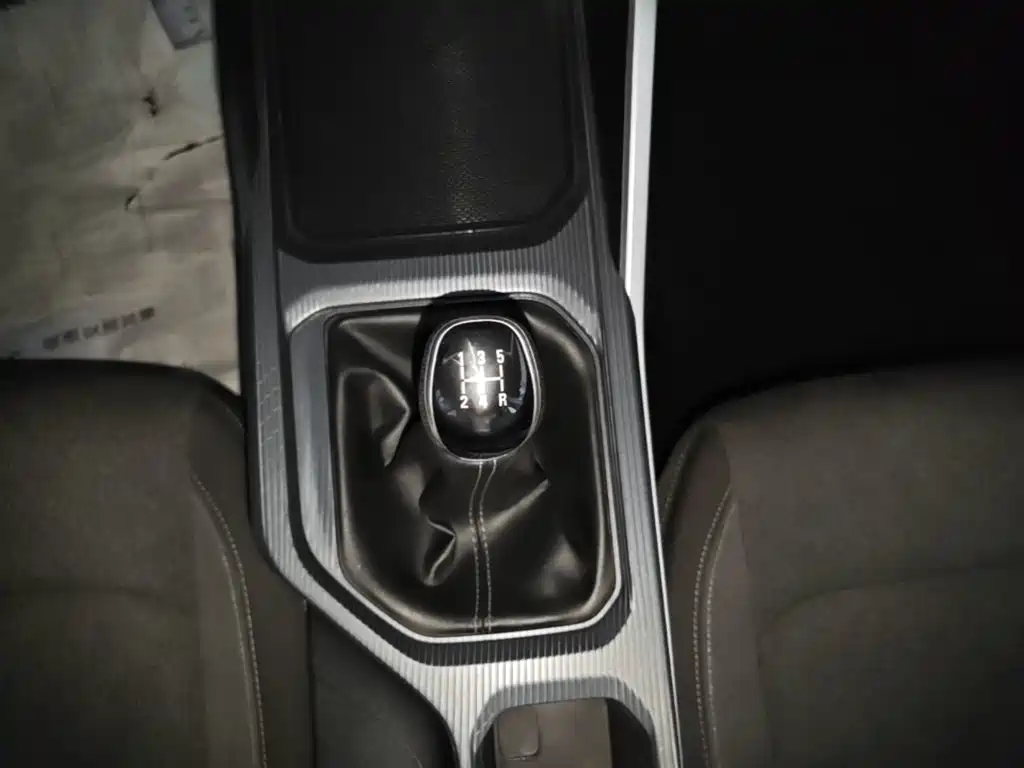Geely Emgrand — миниатюра 14