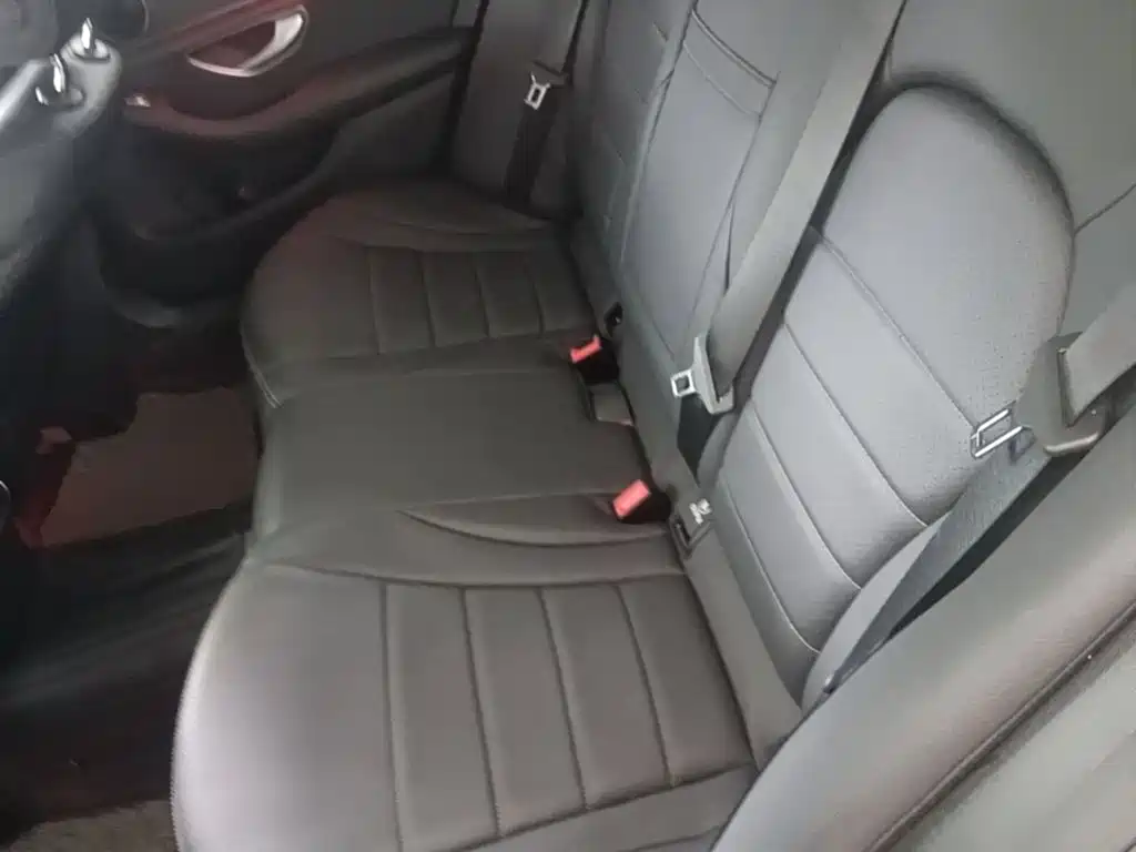 Mercedes-Benz C-Class — миниатюра 17