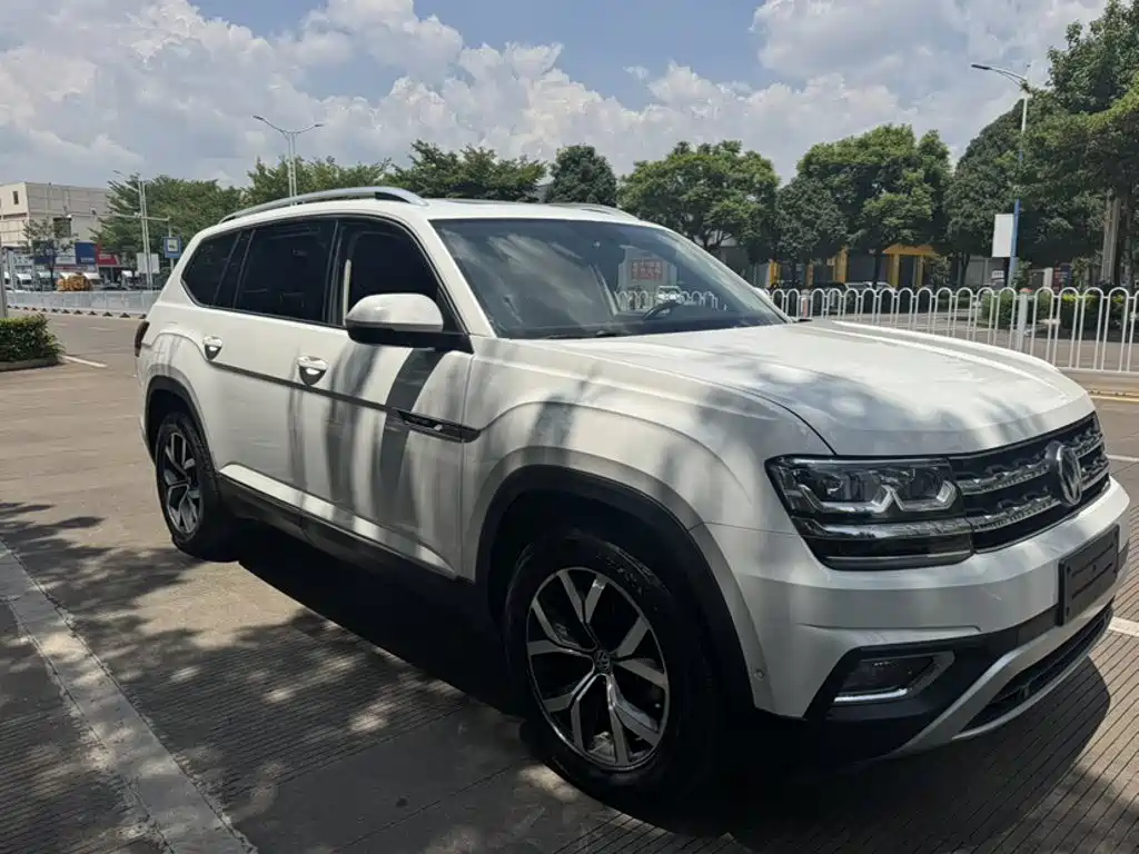 Volkswagen Teramont — миниатюра 15