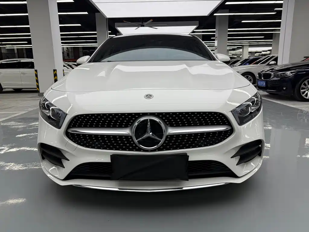 Mercedes-Benz A-Class — миниатюра 2