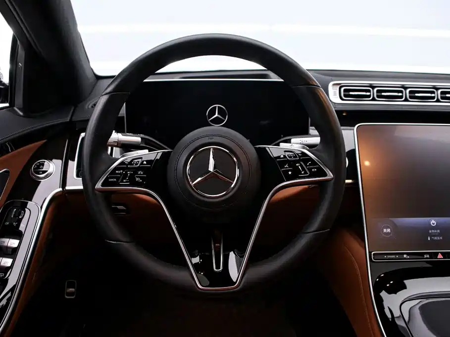 Mercedes-Benz S-Class — миниатюра 7