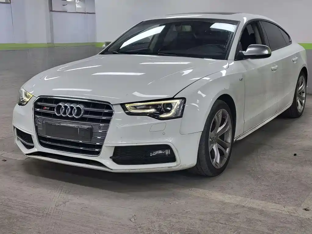 Audi S5 2015