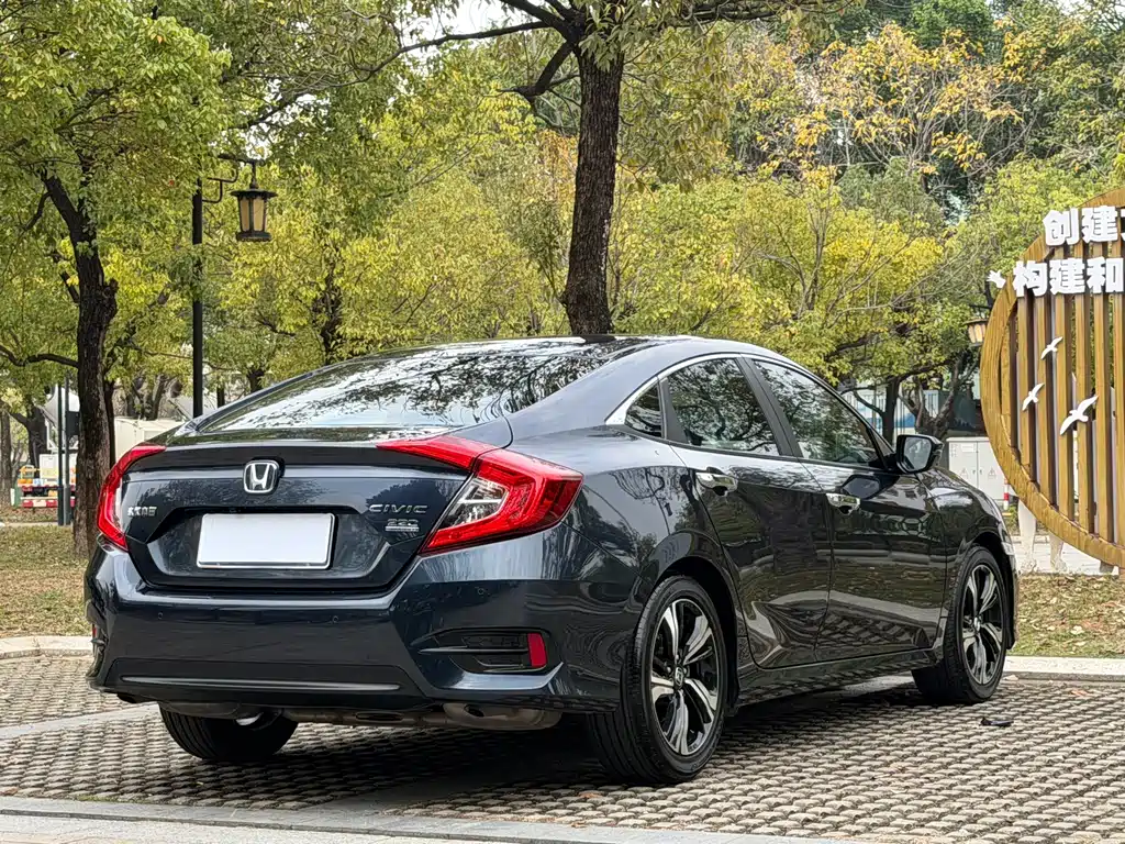 HONDA CIVIC