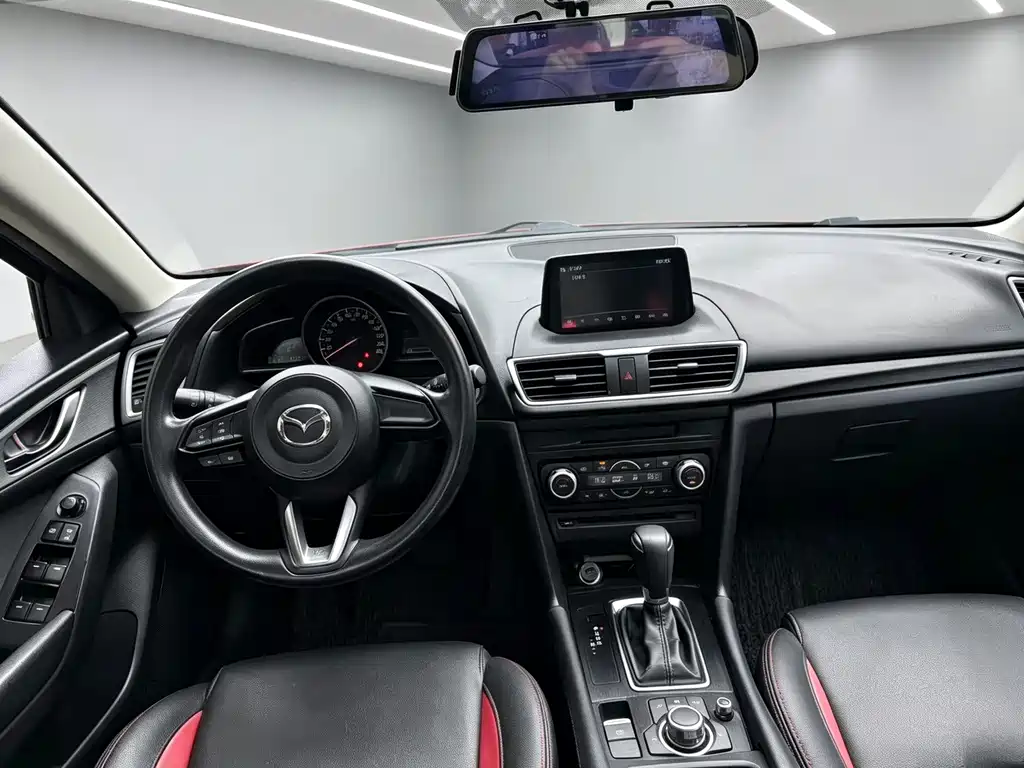 Mazda 3 Axela — миниатюра 6