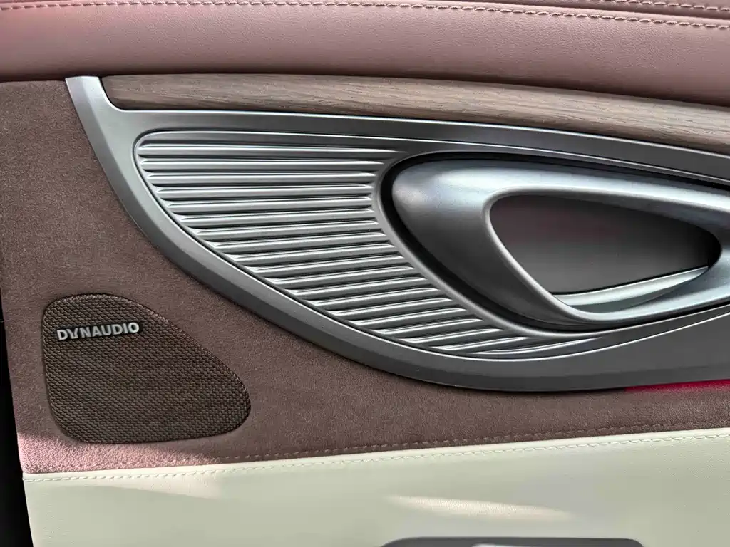 BYD Seal — миниатюра 15