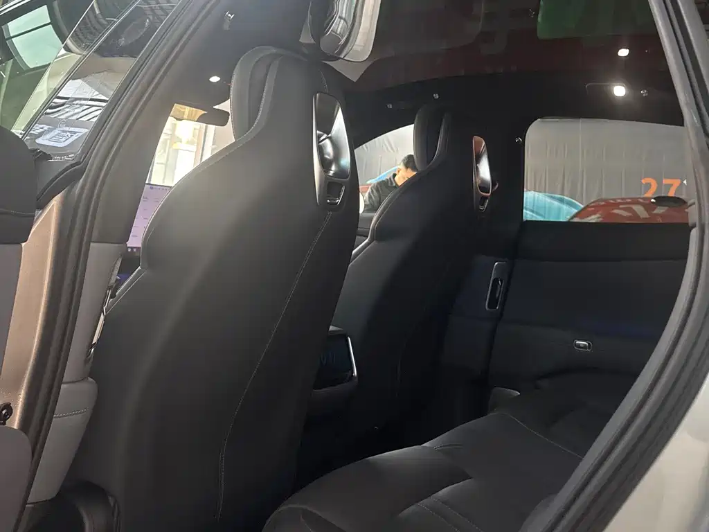 XIAOMI CAR XIAOMI YU7